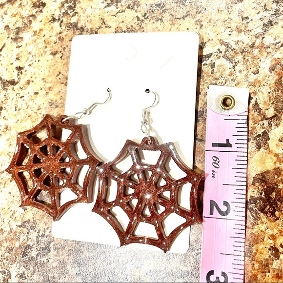 Spiderweb Earrings - Picture 6 of 7